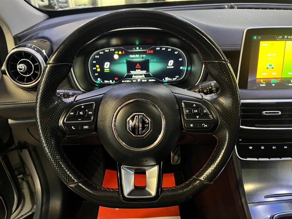 MG EHS 1,5 PHEV Luxury 5d