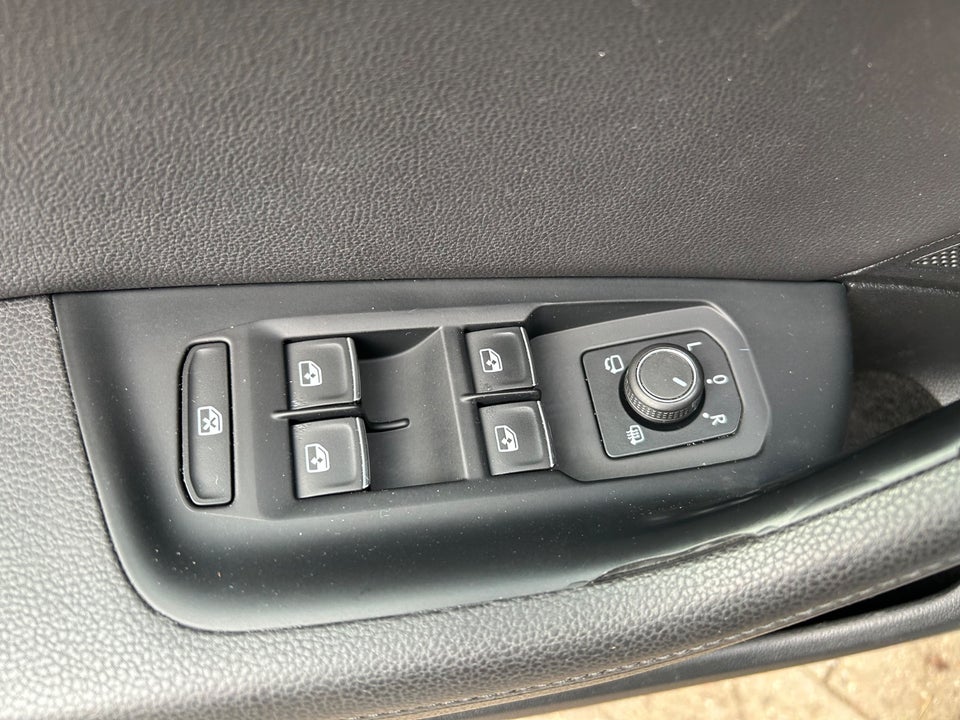 VW Passat 1,4 TSi 150 Highline+ Variant DSG 5d