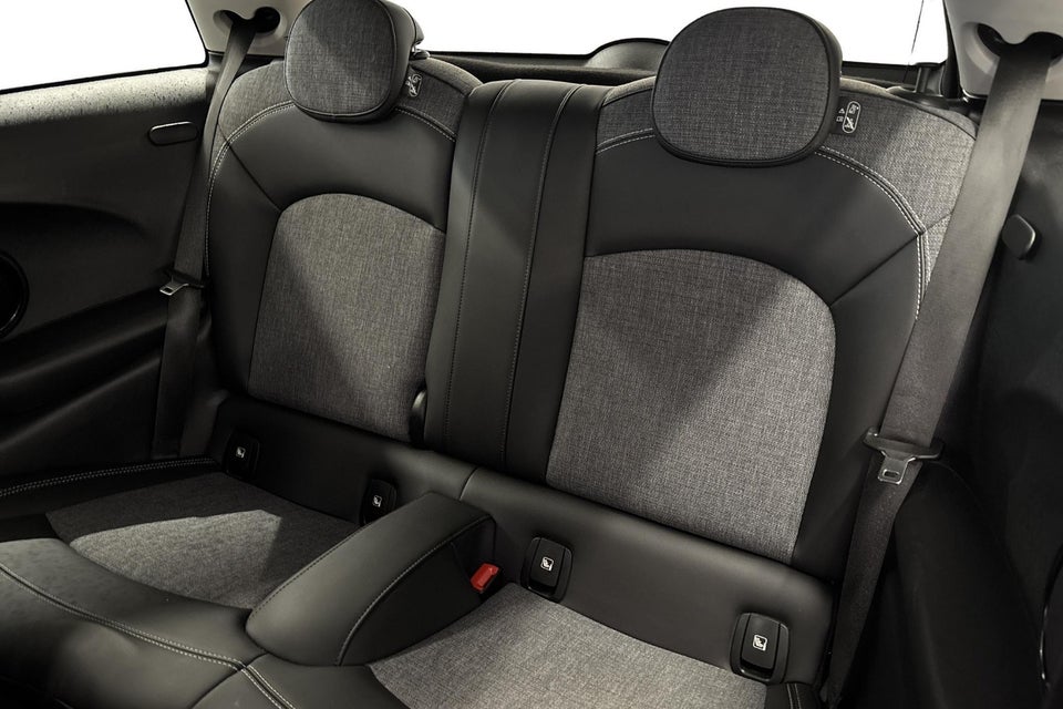 MINI Cooper SE Camden Edition 3d