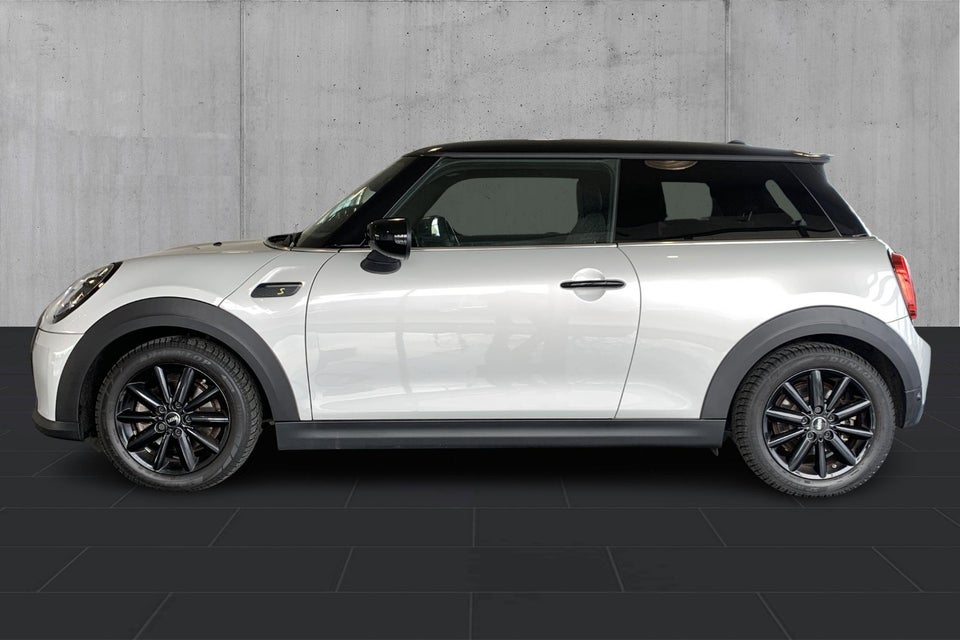 MINI Cooper SE Classic Trim 3d