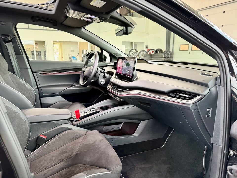Skoda Enyaq 85 iV Sportline Maxx 5d