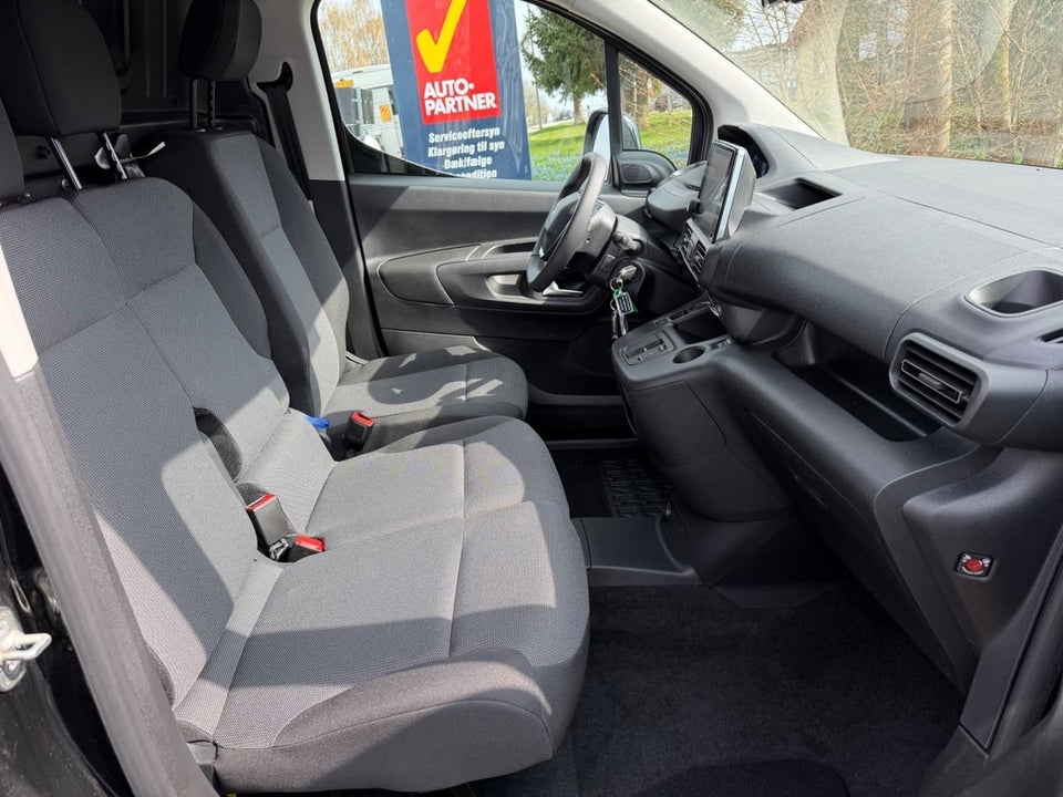 Peugeot e-Partner 50 L2V2 Premium Van