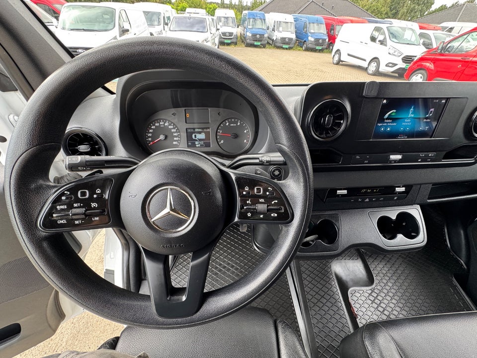 Mercedes Sprinter 316 2,2 CDi A2 Kassevogn aut. RWD