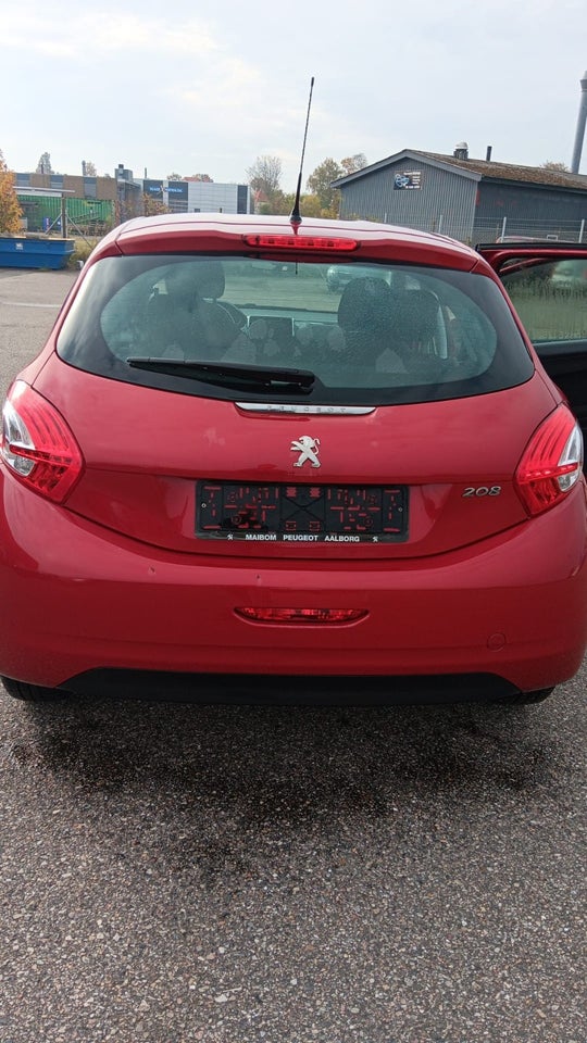 Peugeot 208 1,0 VTi Active 5d