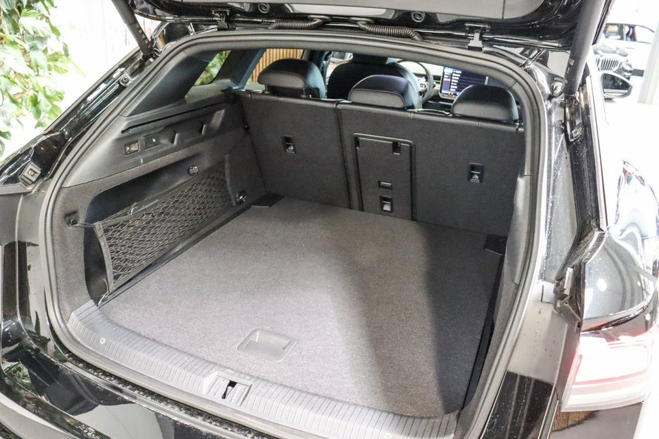 VW ID.7 77 Style+ Tourer 5d