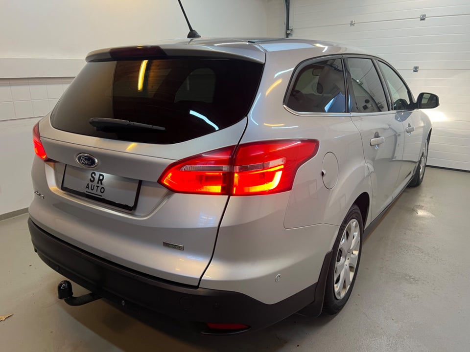 Ford Focus 1,0 SCTi 125 Titanium stc. 5d