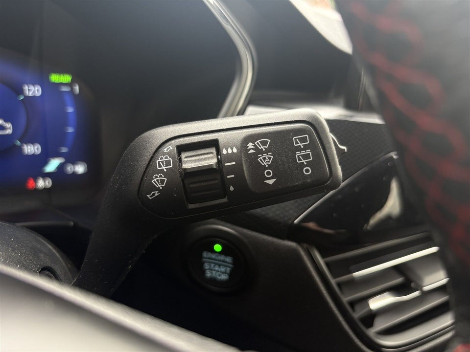 Ford Kuga 2,5 PHEV ST-Line CVT 5d