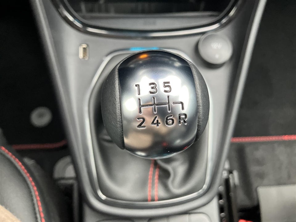 Ford Puma 1,0 EcoBoost mHEV ST-Line X 5d