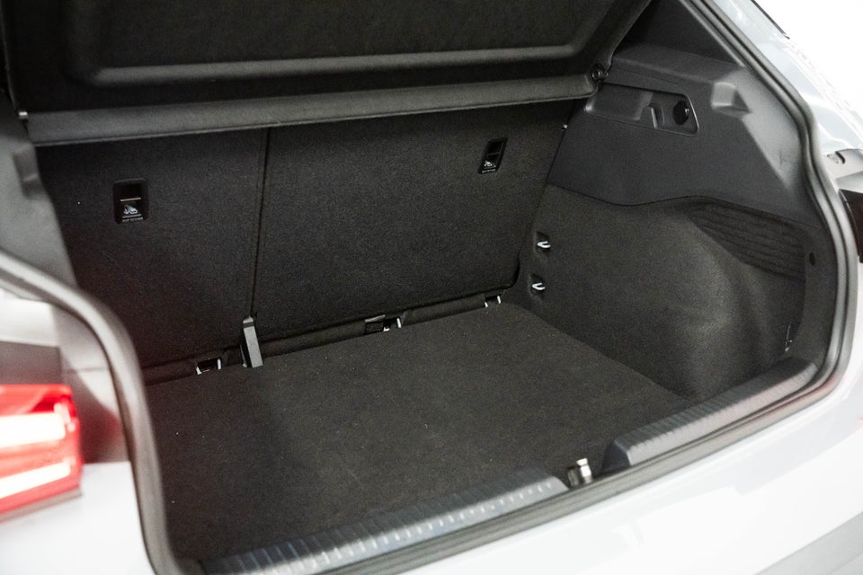 Cupra Born 58 e-Boost 5d