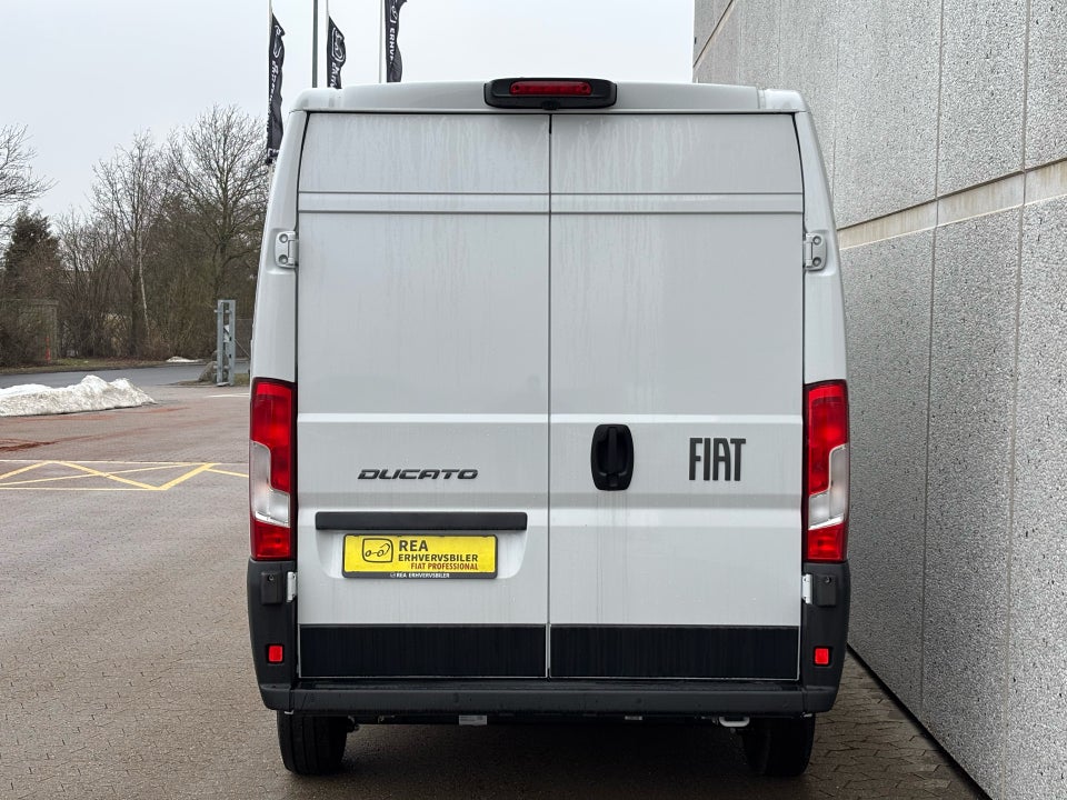 Fiat Ducato 35 Maxi 2,2 MJT 180 Kassevogn L2H2 Pro aut.