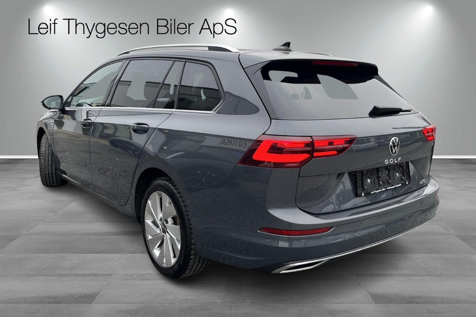 VW Golf VIII 1,5 eTSi 150 Style Variant DSG 5d