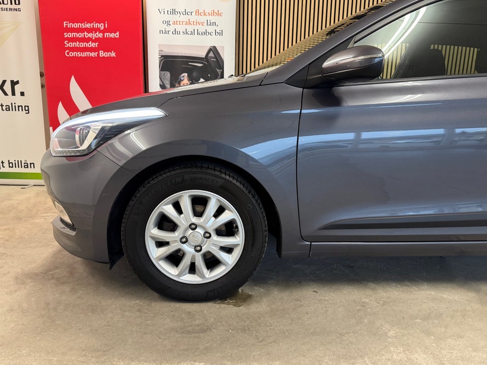 Hyundai i20 1,25 GO EM 5d