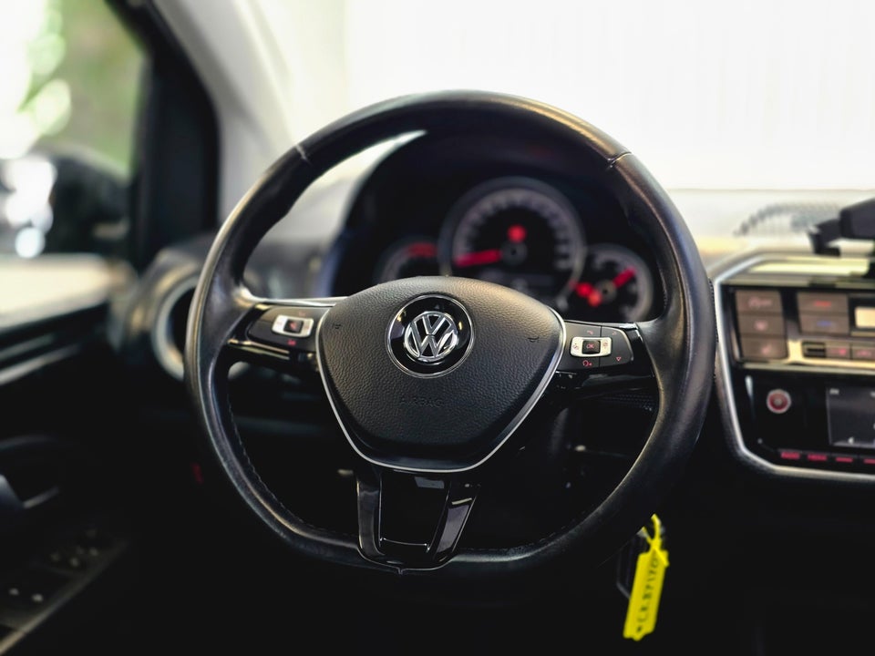 VW Up! 1,0 MPi 60 Move Up! BMT 5d