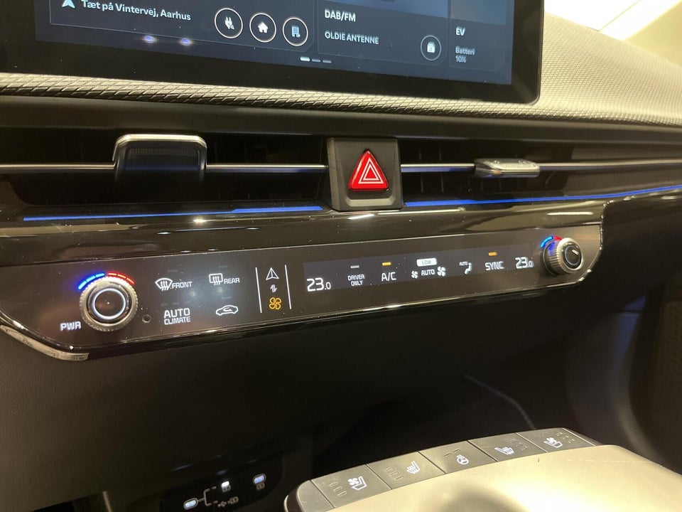 Kia EV6 84 Long Range Upgrade 5d