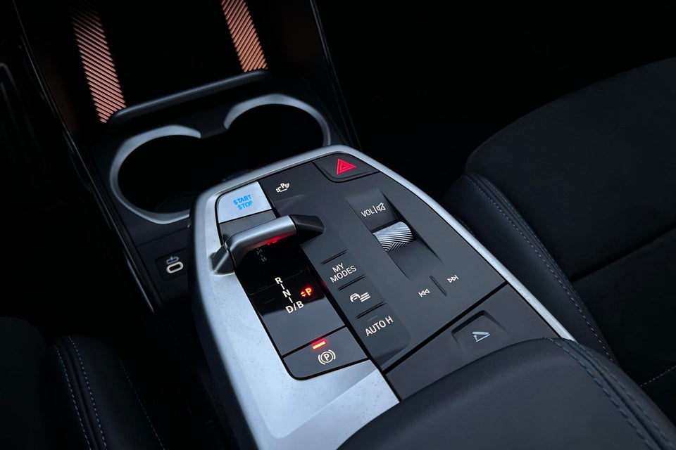 BMW iX1 eDrive20 M-Sport 5d