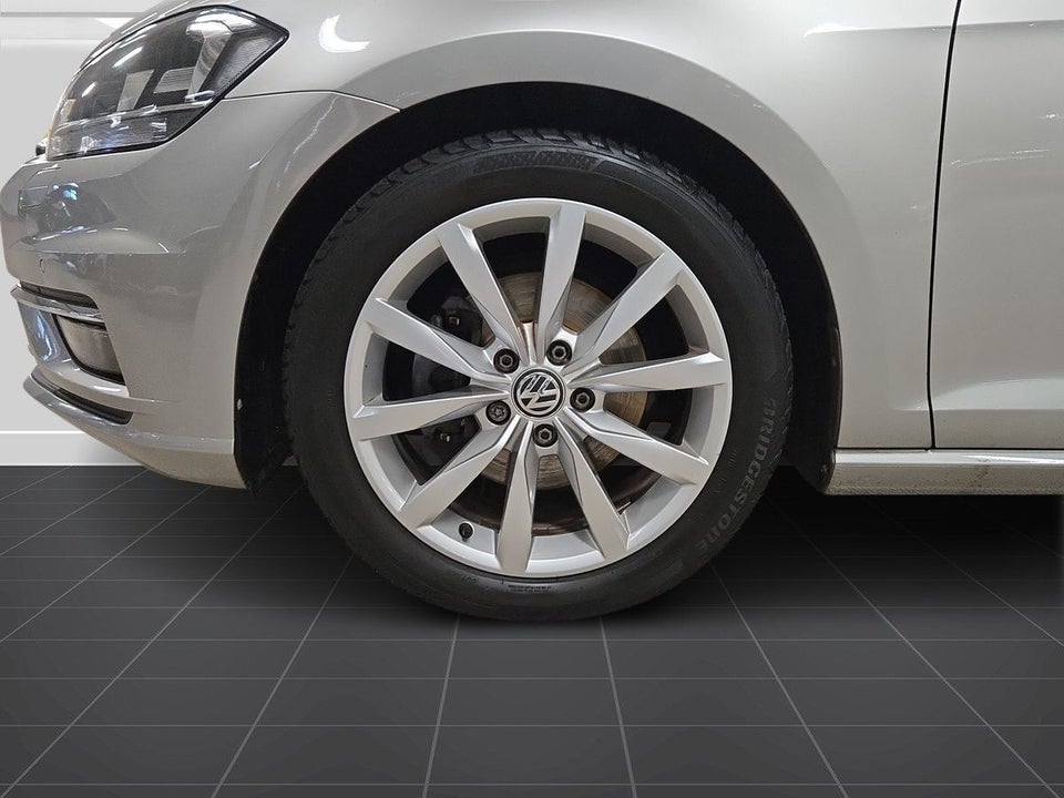 VW Golf VII 1,5 TSi 150 Highline DSG 5d