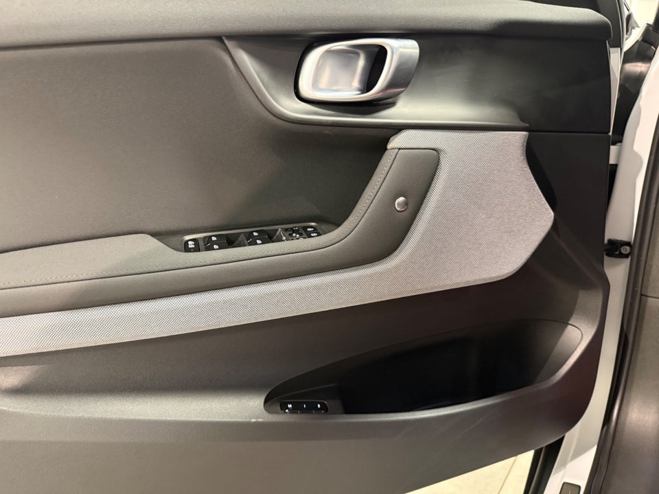 Polestar 2 Long Range AWD 5d