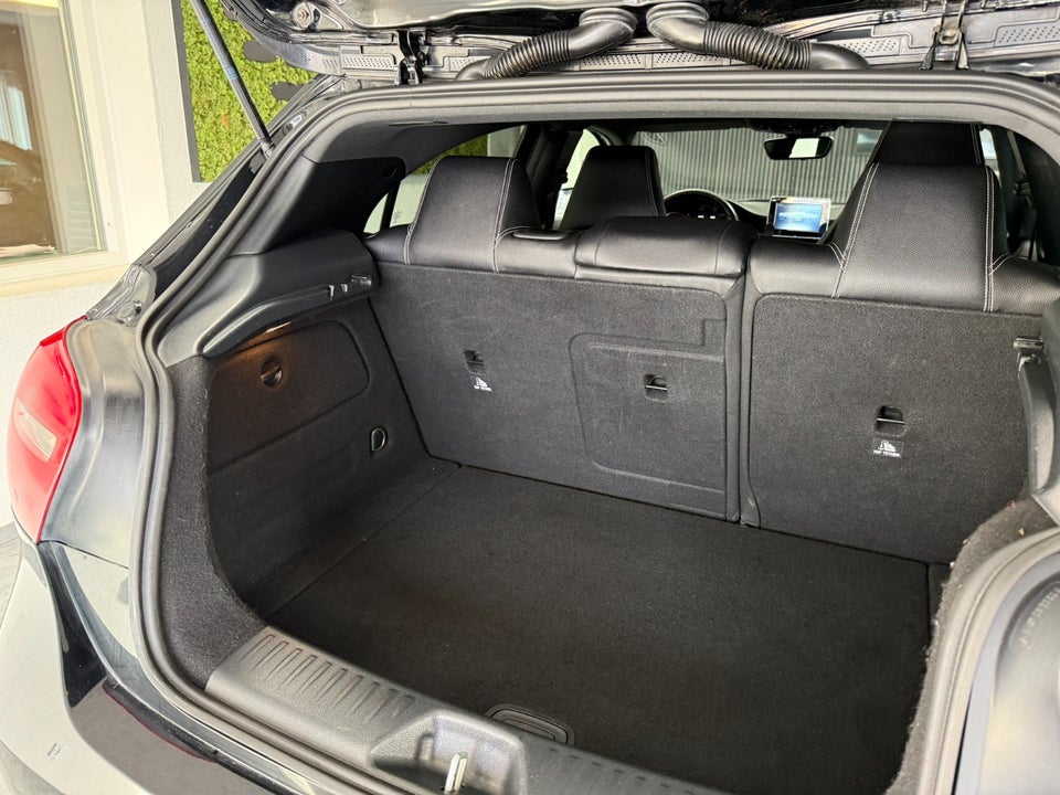 Mercedes A180 d 1,5 AMG Line aut. 5d