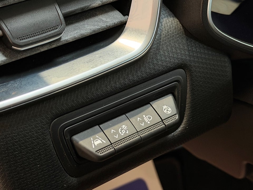 Renault Clio V 1,0 TCe 100 Intens 5d