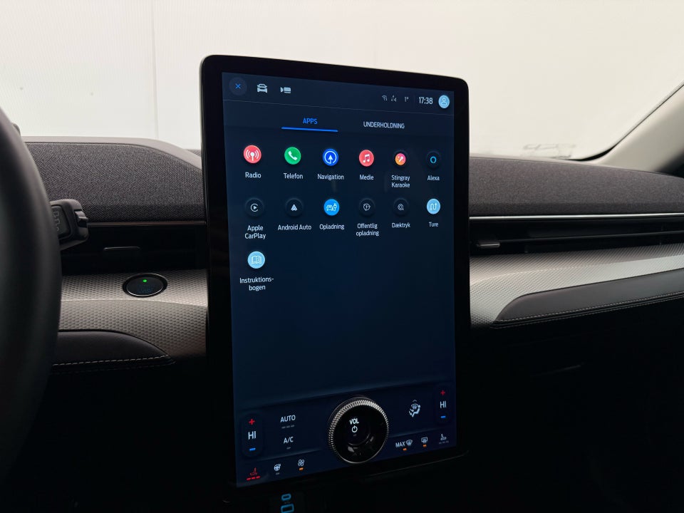 Ford Mustang Mach-E 75 Standard Range 5d