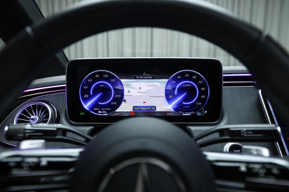 Mercedes EQE350 AMG Line Premium Plus 4d