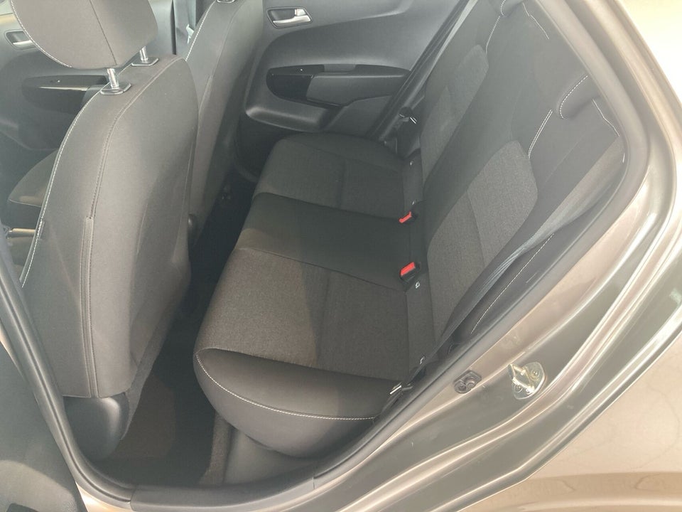 Kia Picanto 1,0 MPi Attraction 5d