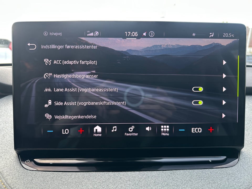 Skoda Enyaq 80x iV Lounge 5d