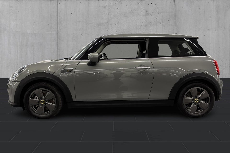 MINI Cooper SE Essential Trim 3d