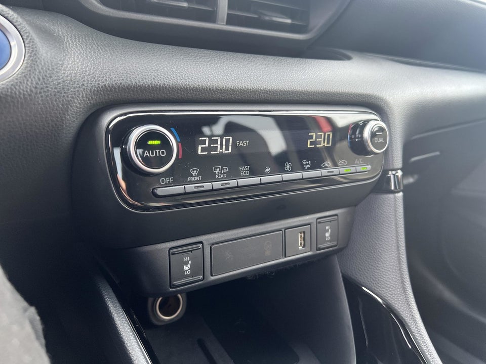 Toyota Yaris 1,5 Hybrid H3 Premier Edition e-CVT 5d