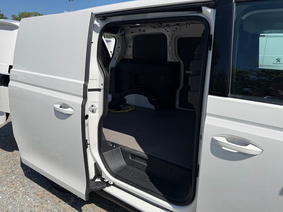 VW ID. Buzz 77 Cargo Comfort