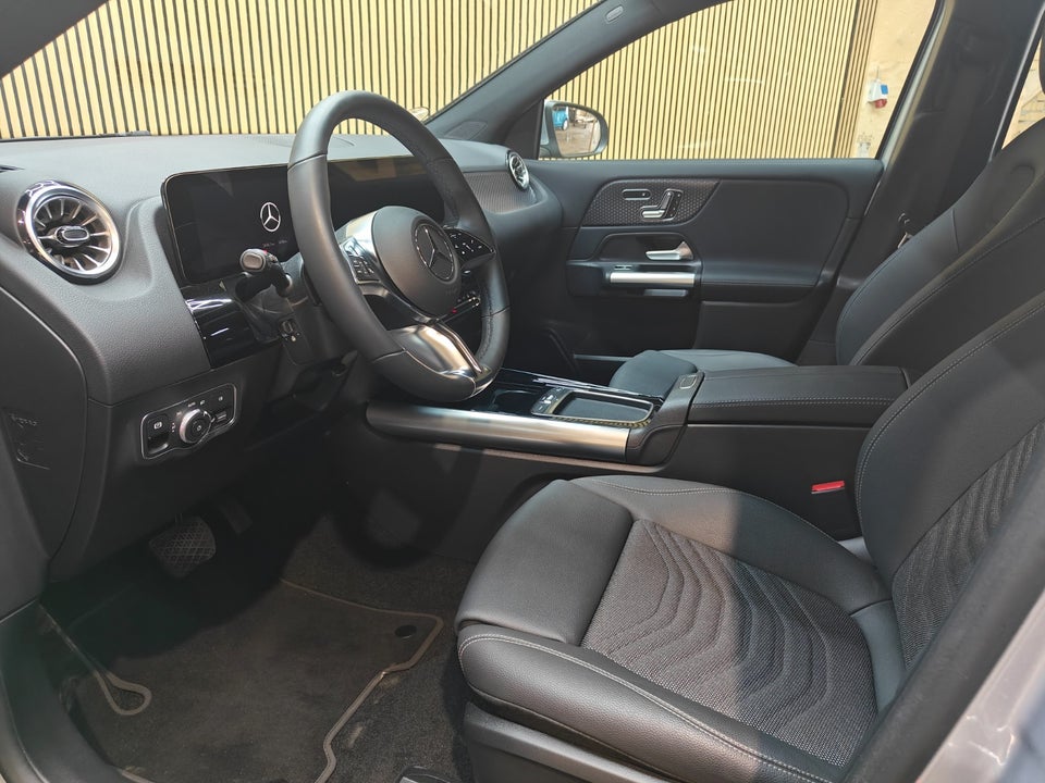 Mercedes EQA250 Progressive Advance 5d
