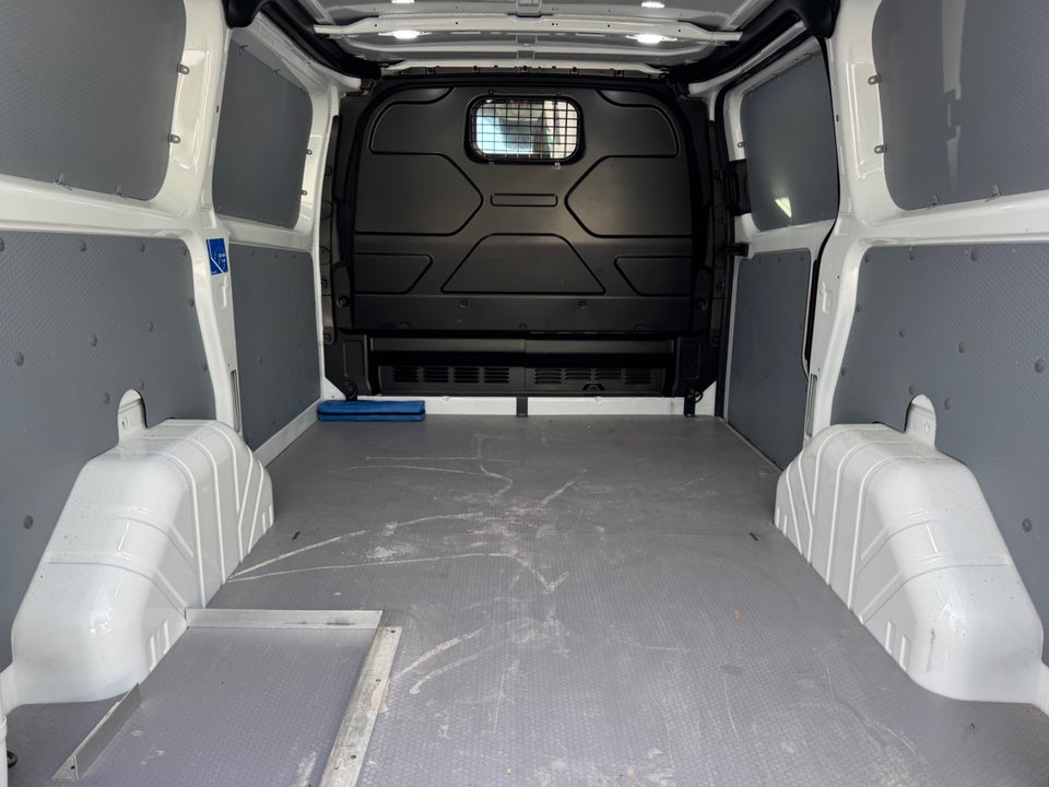 Ford Transit Custom 340 L1 1,0 PHEV Limited aut.