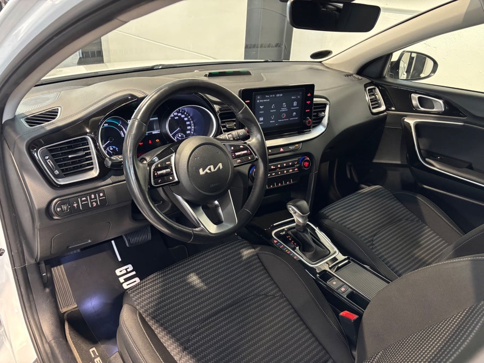 Kia Ceed 1,6 PHEV Prestige SW DCT 5d