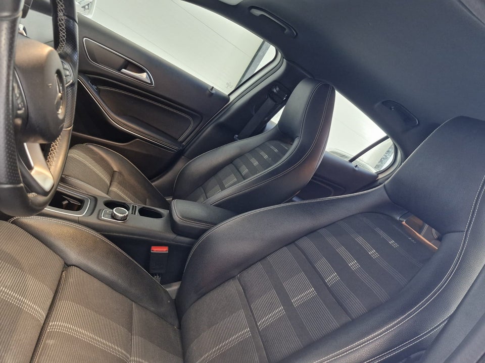 Mercedes GLA200 1,6 aut. 5d