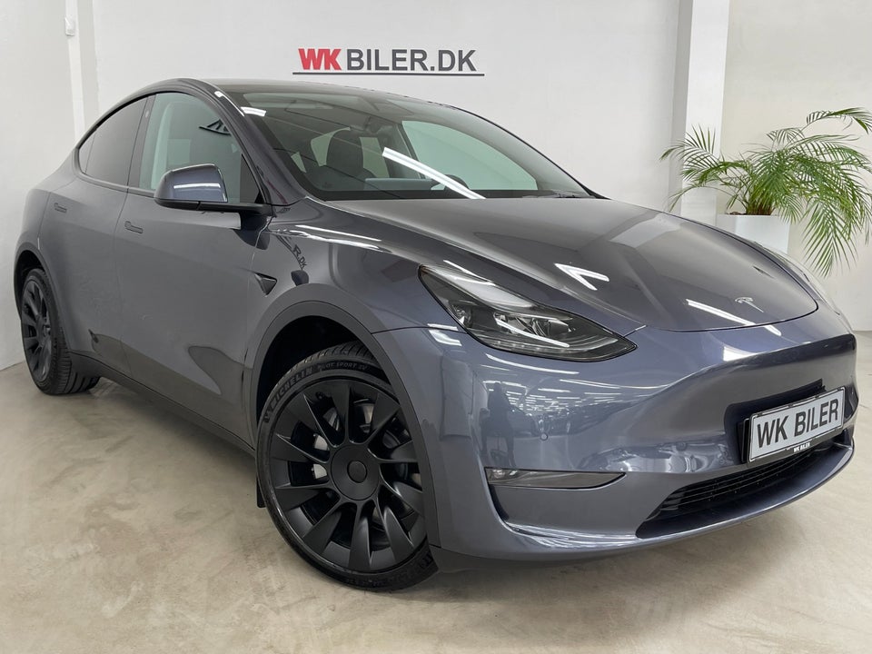 Tesla Model Y Long Range AWD 5d