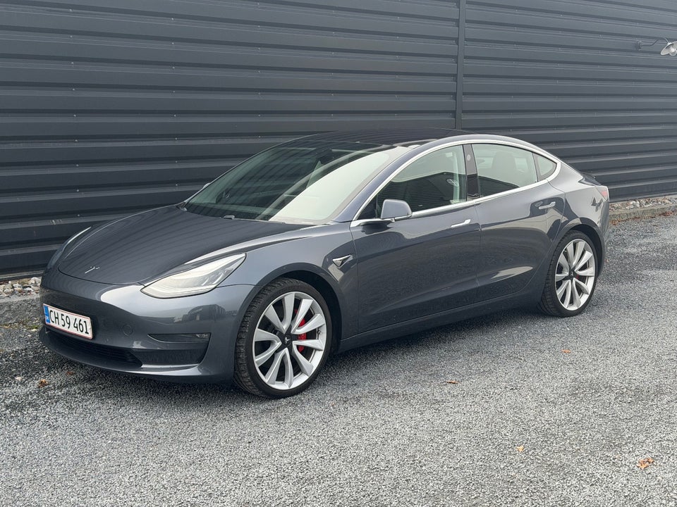 Tesla Model 3 Performance AWD 4d