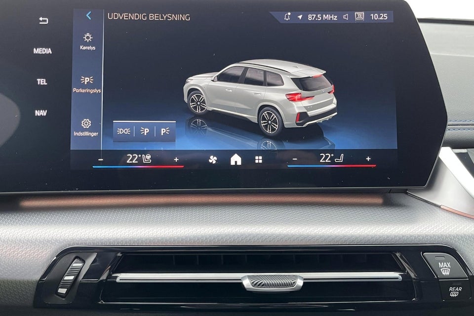 BMW iX1 eDrive20 M-Sport 5d