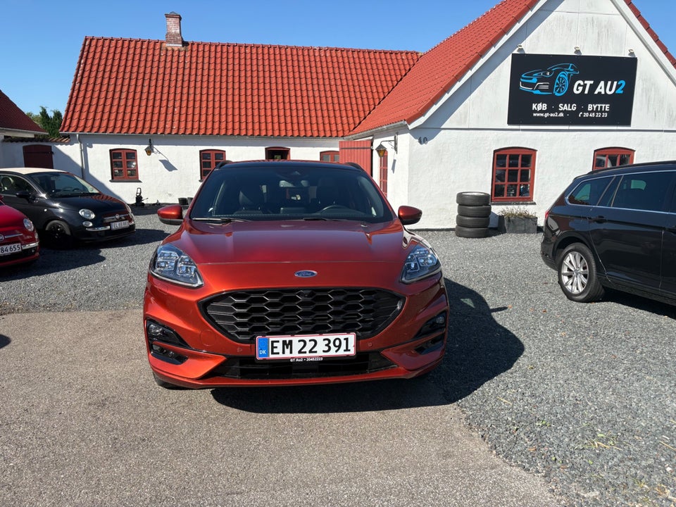 Ford Kuga 2,5 PHEV ST-Line X CVT 5d