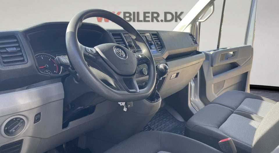 VW Crafter 30 2,0 TDi 177 Kassevogn L3H2