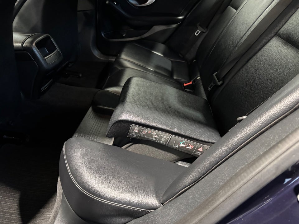 Mercedes C220 d 2,2 AMG Line aut. 4d