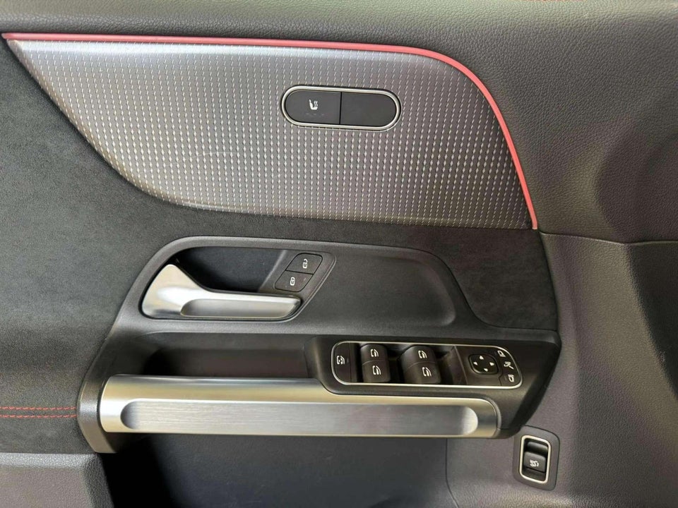 Mercedes EQB250+ AMG Edition 5d