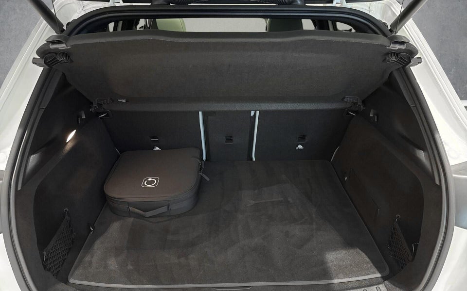 Mercedes EQA250+ Progressive 5d