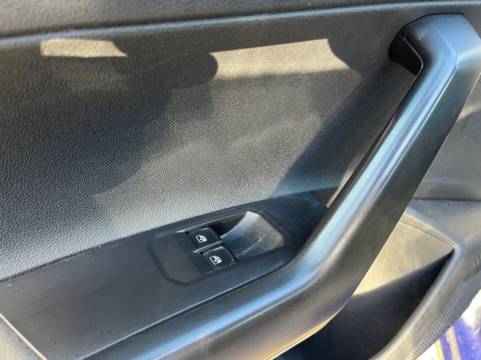 VW Polo 1,0 MPi 75 Comfortline 5d