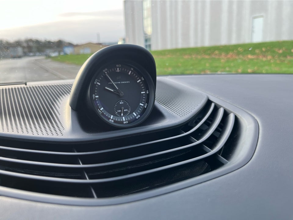 Porsche Taycan 4 Performance+ Cross Turismo 5d