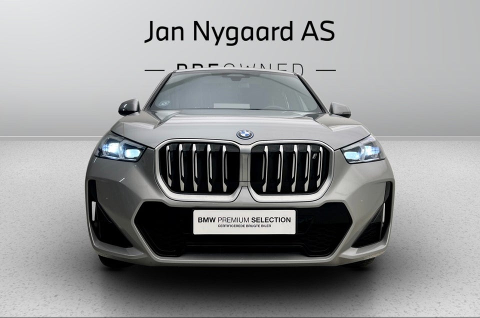 BMW iX1 xDrive30 M-Sport 5d