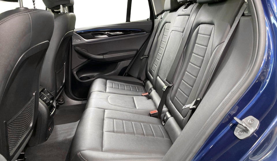 BMW iX3 Inspiring 5d