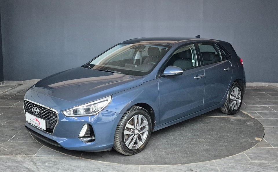 Hyundai i30 1,6 CRDi 110 Trend DCT 5d