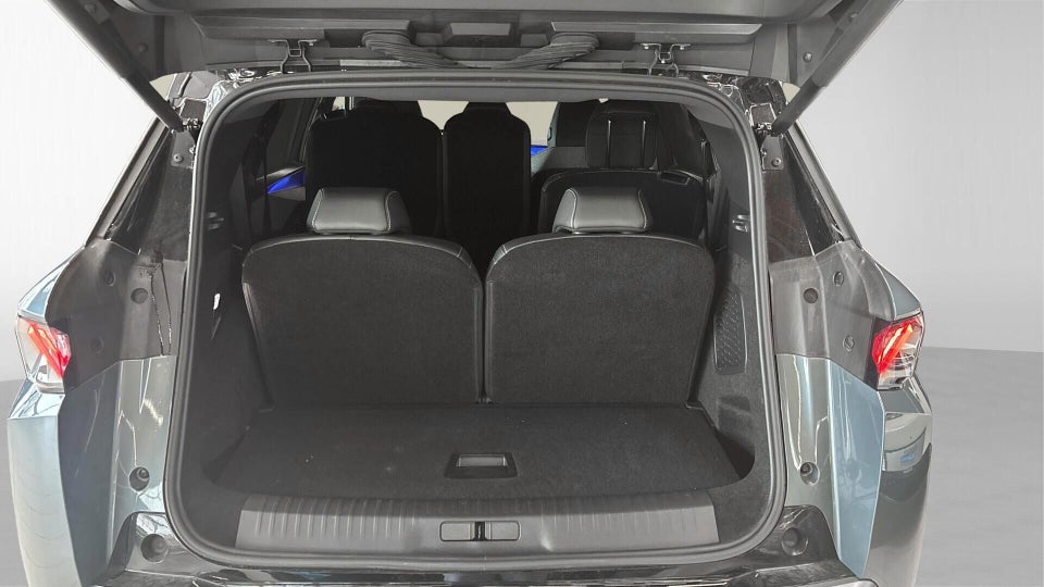 Peugeot e-5008 77 GT 7prs 5d