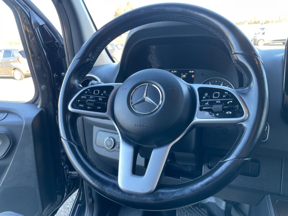Mercedes Sprinter 317 2,0 CDi A2 Kassevogn aut. RWD