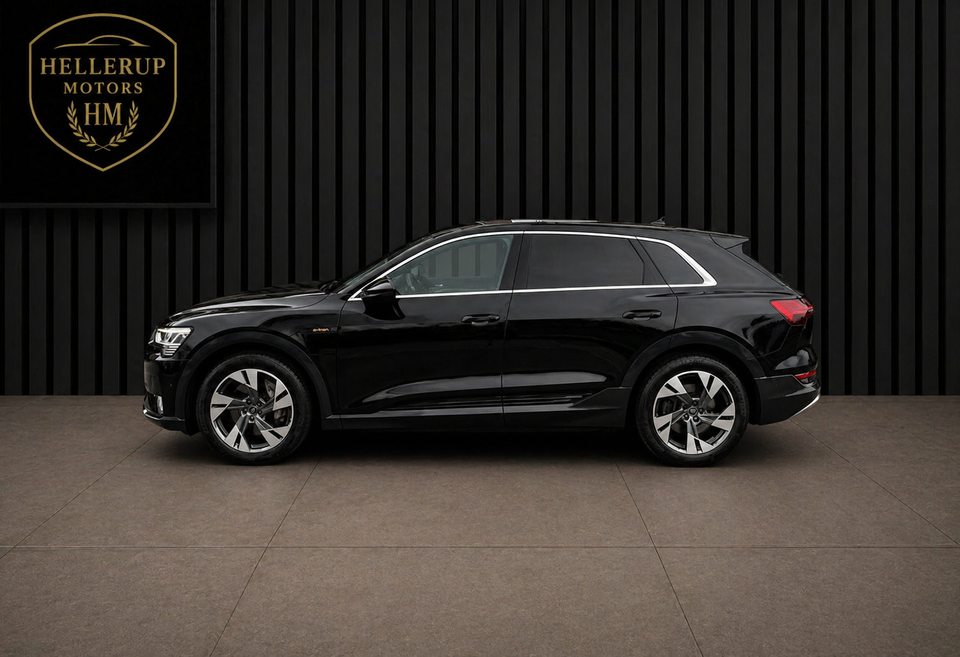 Audi e-tron 55 quattro 5d